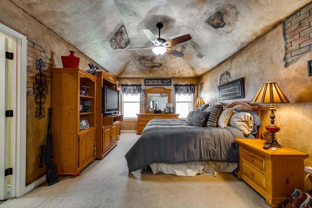 1002 Godfrey St, Midland, Texas image 22