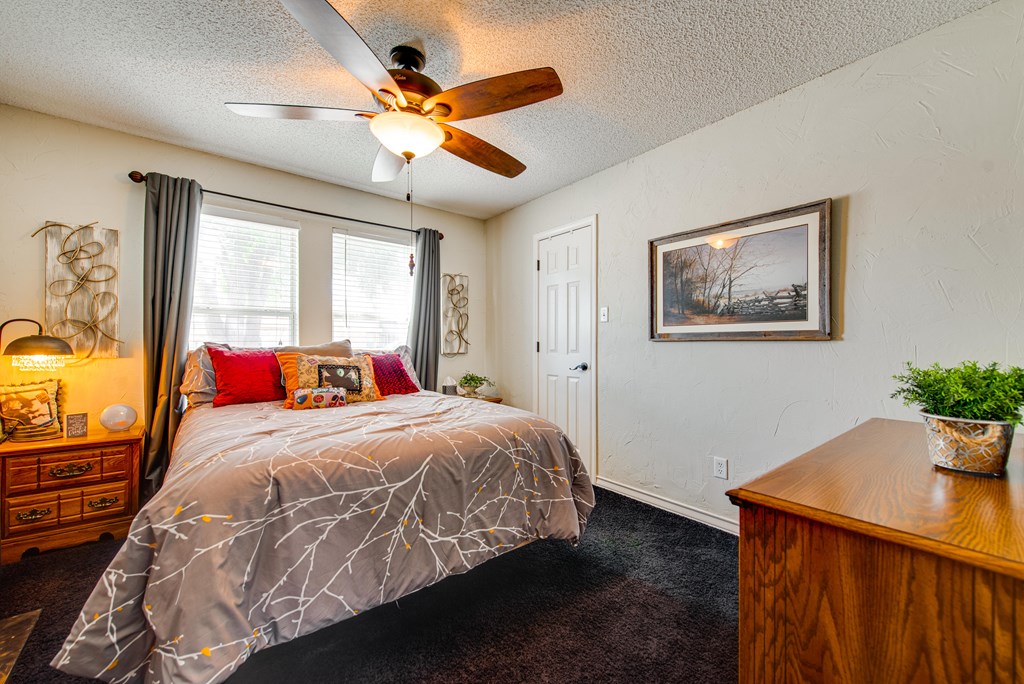 1002 Godfrey St, Midland, Texas image 31