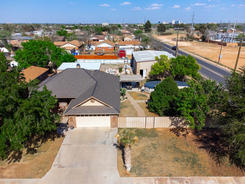 1002 Godfrey St, Midland, Texas image 2