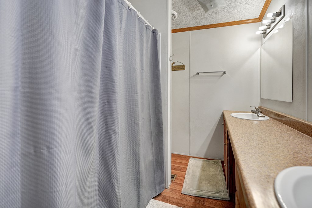 3214 S County Rd 1067, Midland, Texas image 17