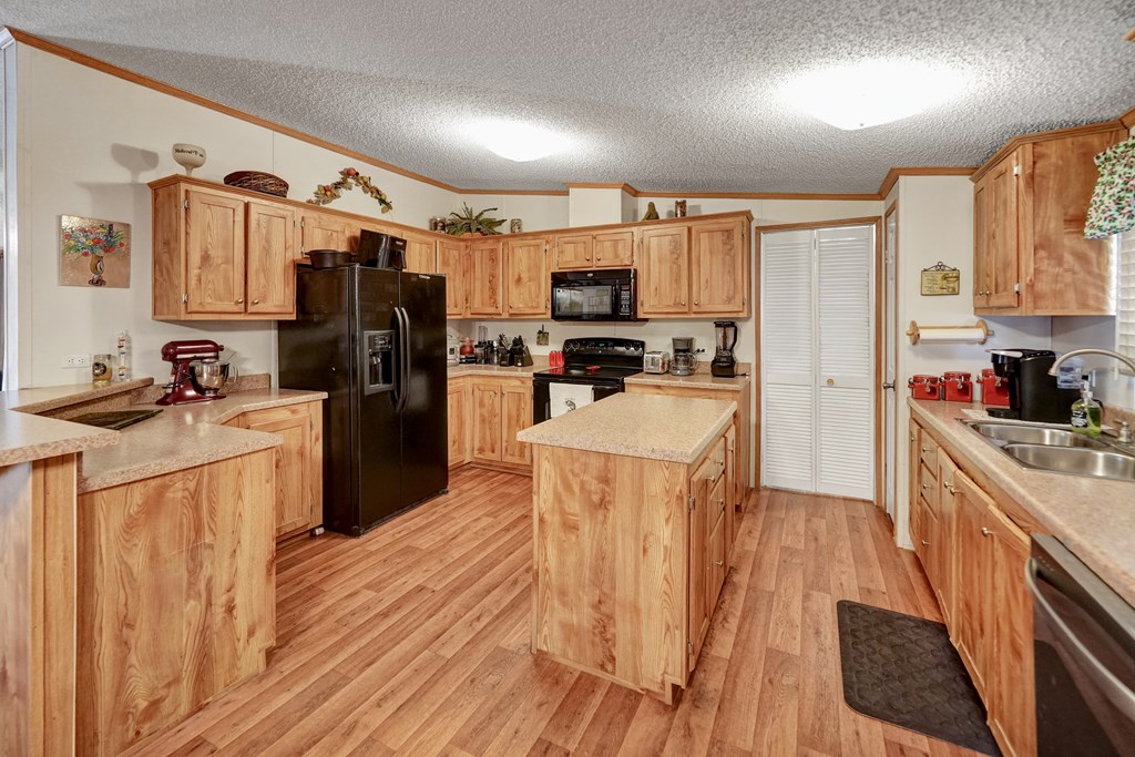 3214 S County Rd 1067, Midland, Texas image 6