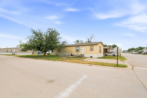 Mobile Home For Sale - 7100 Airline Rd #861<br/> Midland, TX 79712