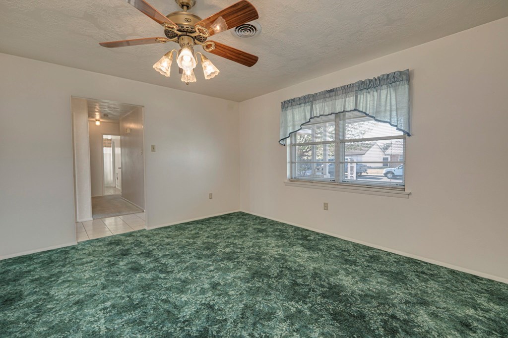 3813 E Everglade Ave, Odessa, Texas image 11
