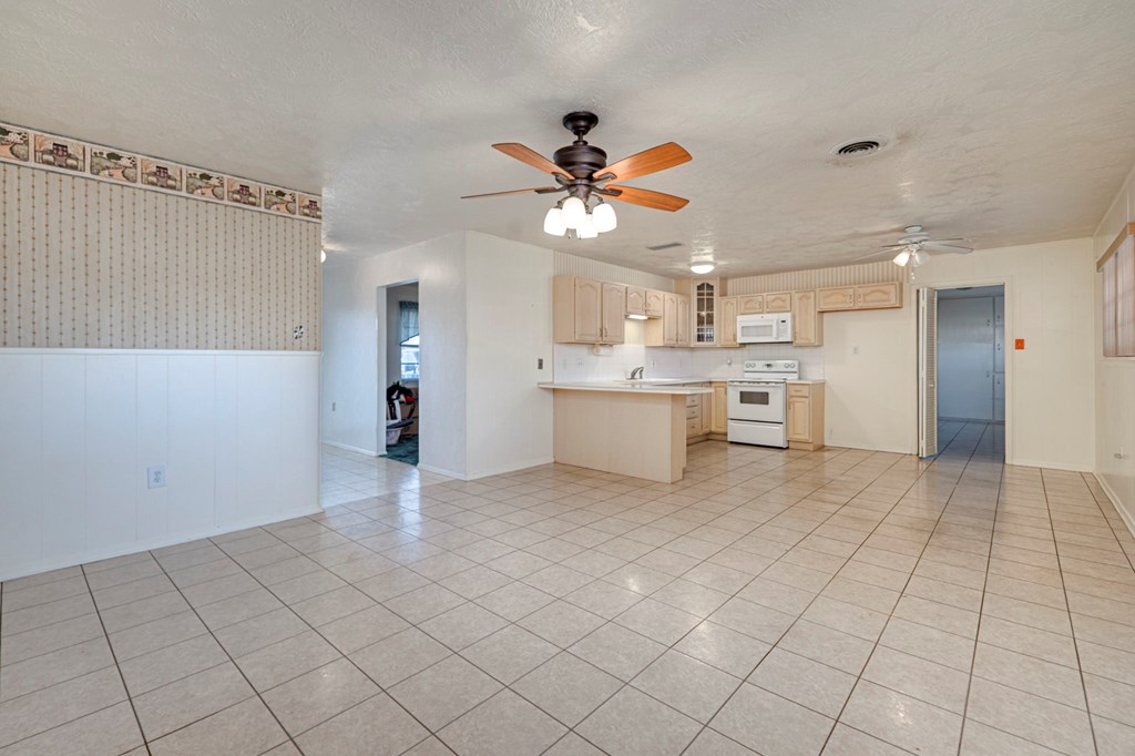 3813 E Everglade Ave, Odessa, Texas image 7