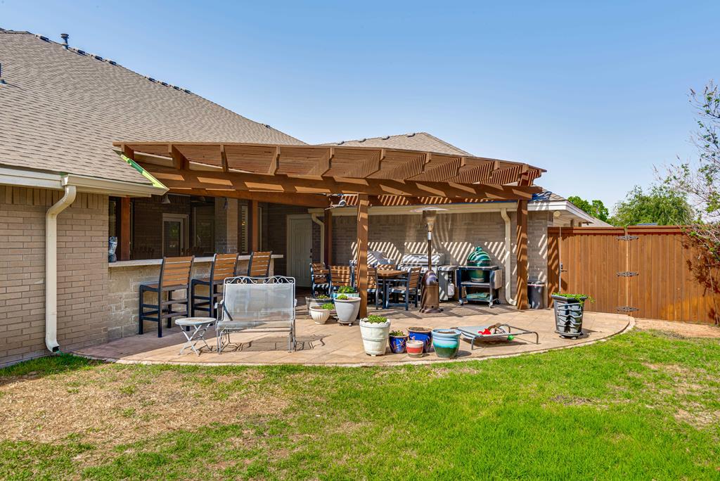 2106 Deeanna Lane, Midland, Texas image 24