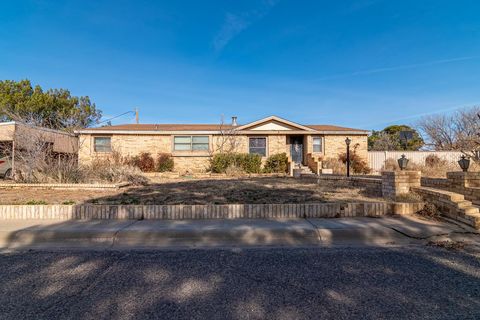 Mobile Home For Sale - 408 W St Anna St<br/> Martin County, Stanton, TX 79782