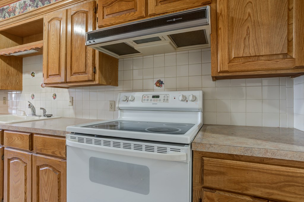 2807 Ave E, Snyder, Texas image 28