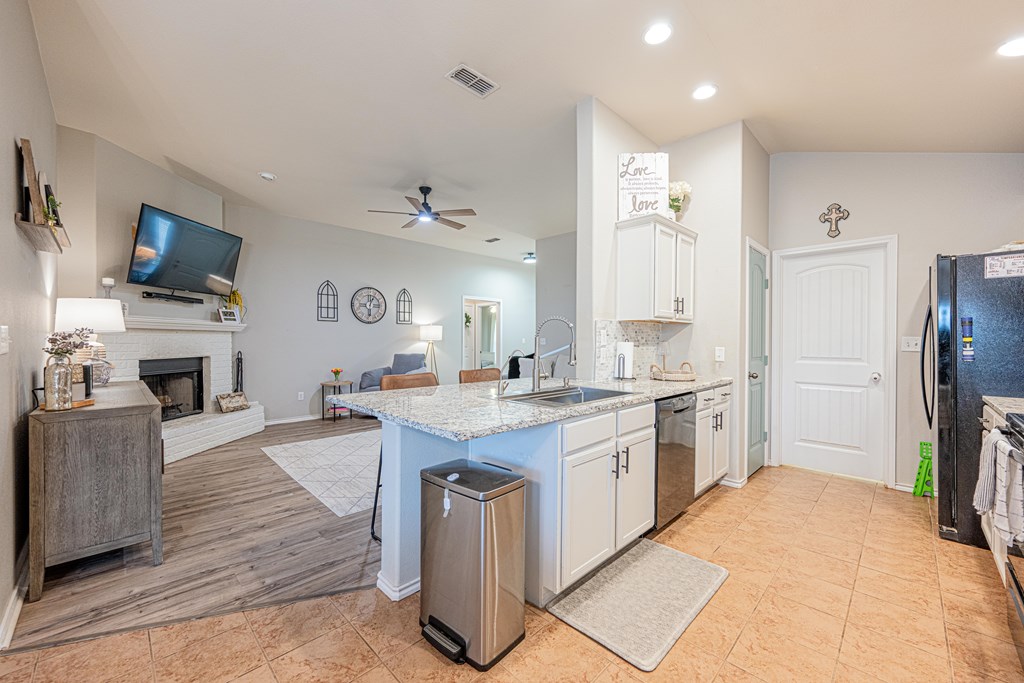 1014 Clemente Court, Midland, Texas image 23