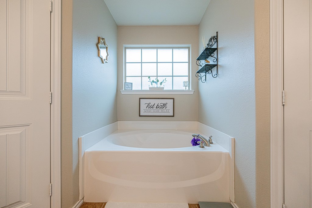1014 Clemente Court, Midland, Texas image 35