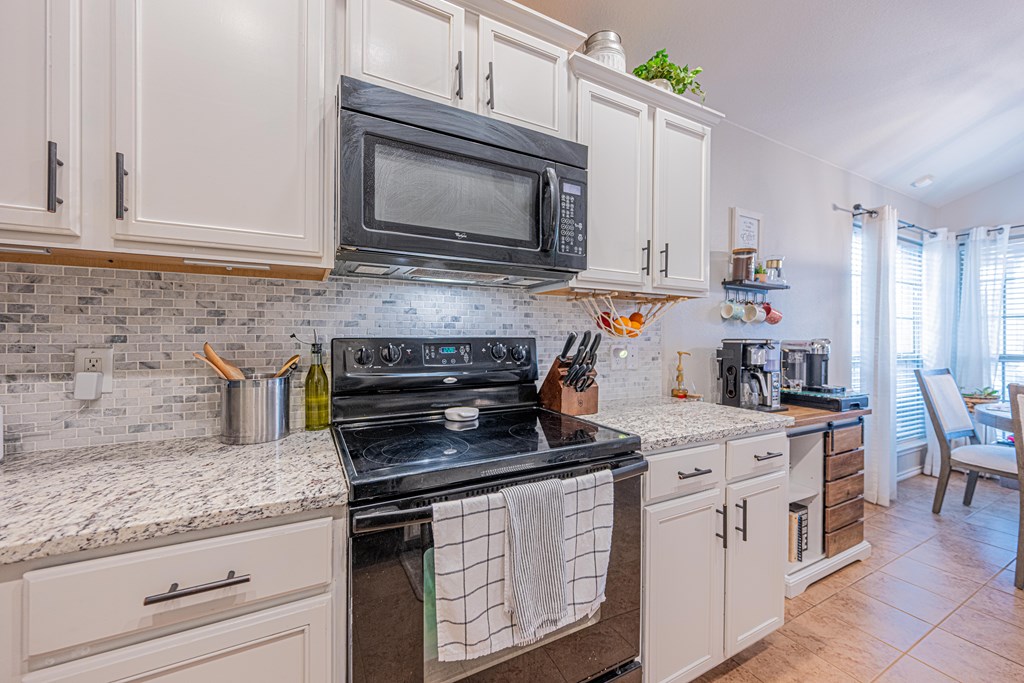 1014 Clemente Court, Midland, Texas image 10