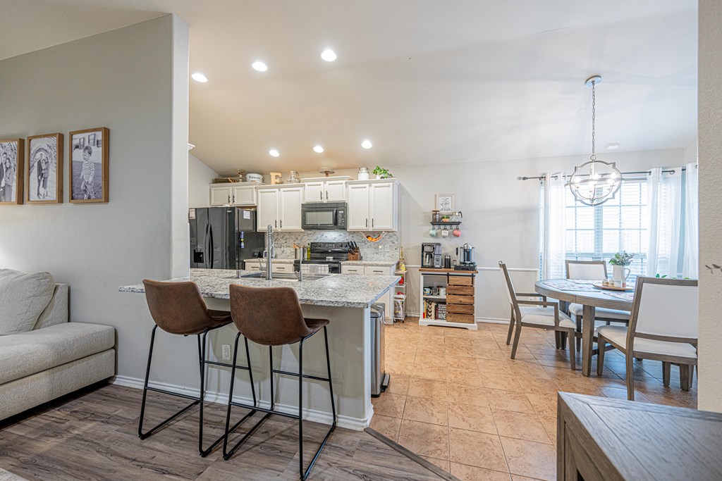 1014 Clemente Court, Midland, Texas image 14