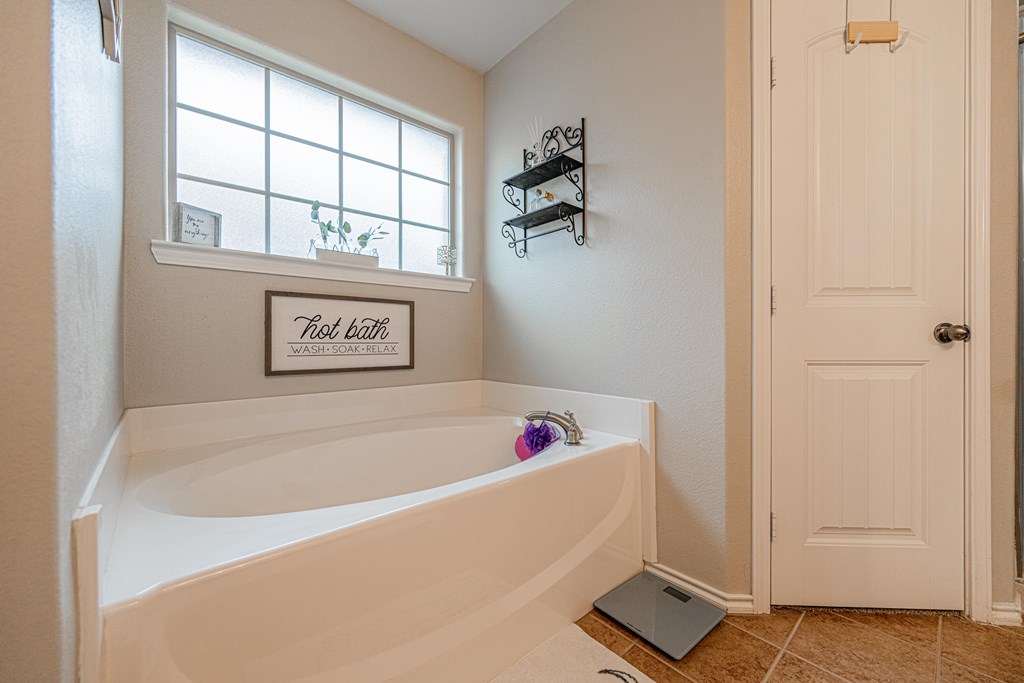 1014 Clemente Court, Midland, Texas image 34