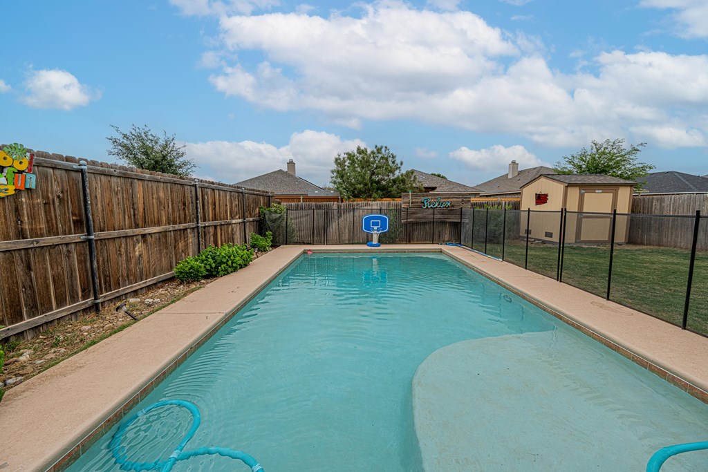 1014 Clemente Court, Midland, Texas image 3