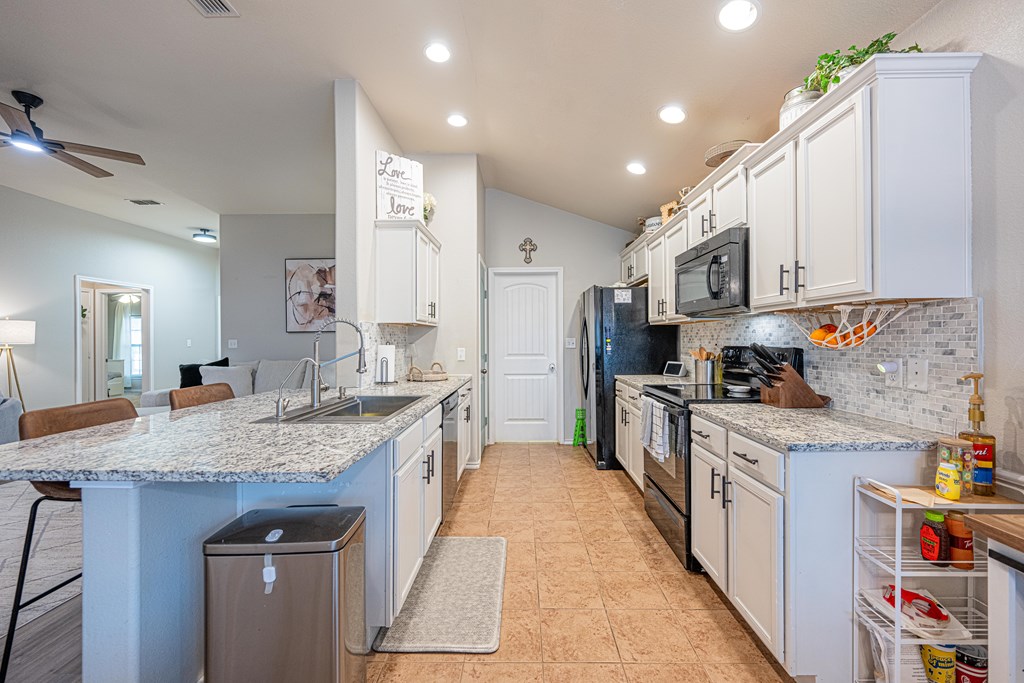 1014 Clemente Court, Midland, Texas image 22