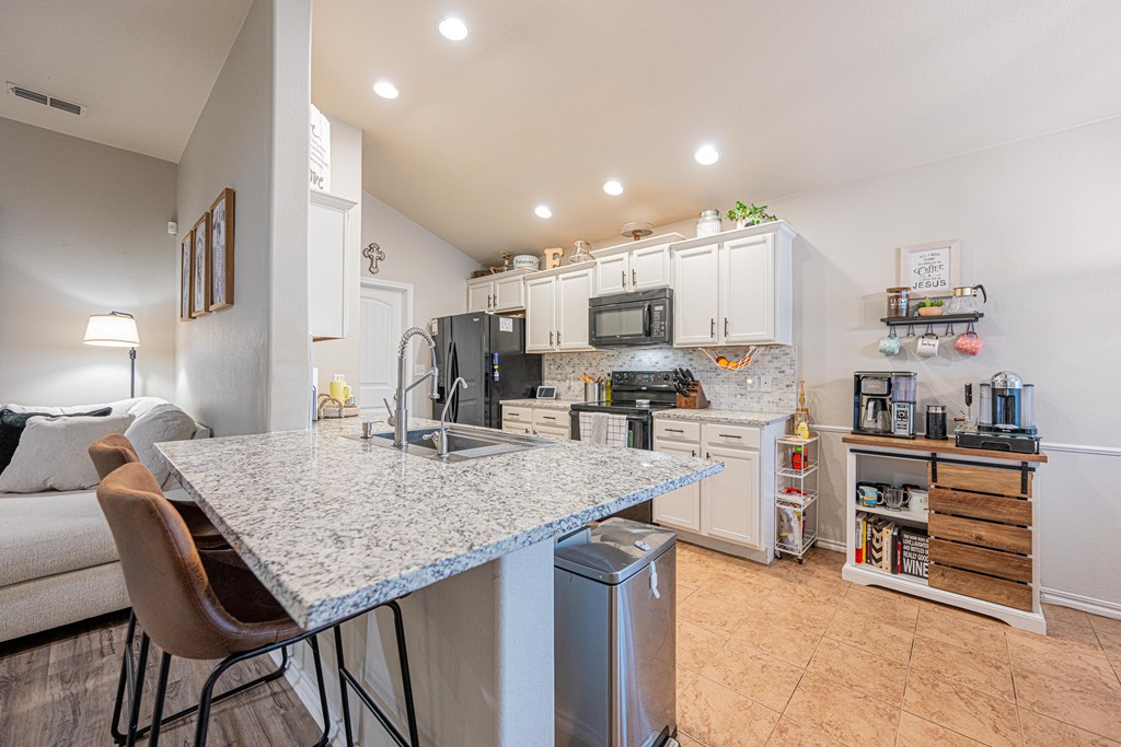 1014 Clemente Court, Midland, Texas image 15