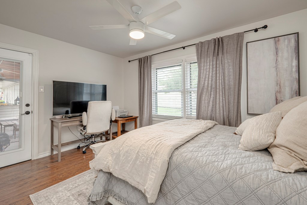 2602 N L St, Midland, Texas image 34