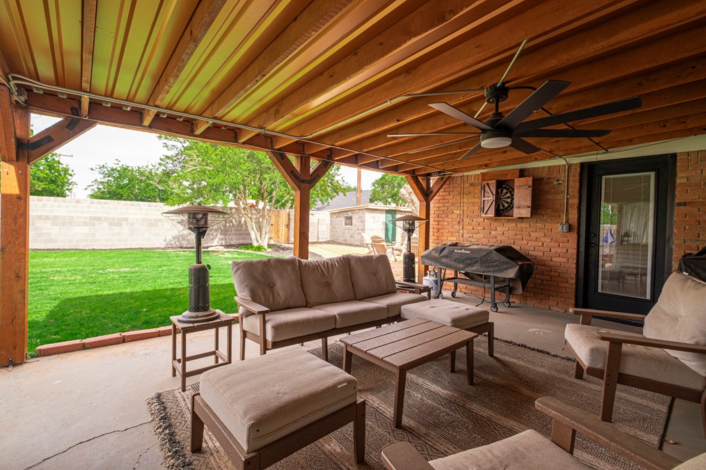 2602 N L St, Midland, Texas image 38