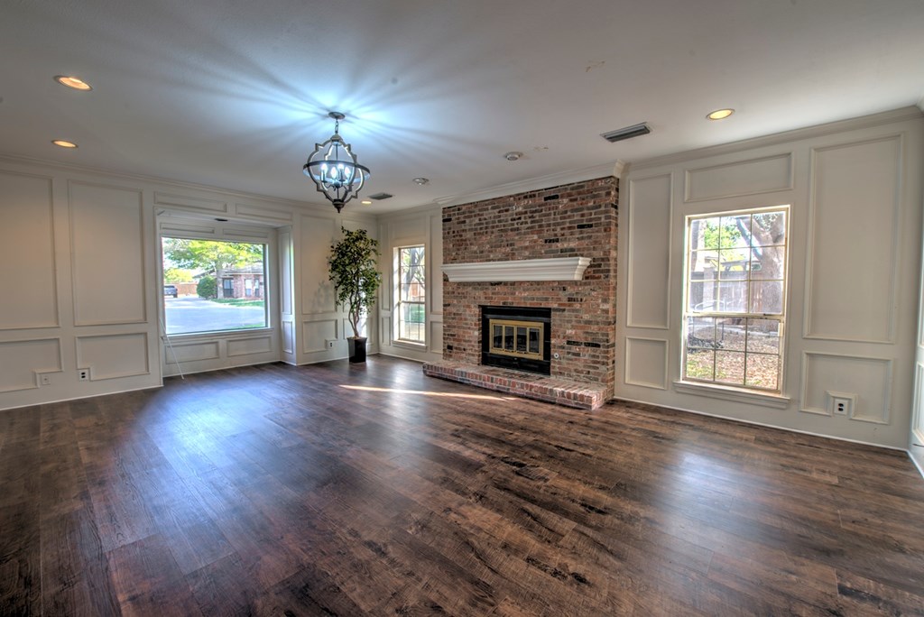 4452 Dogwood Ct, Midland, Texas image 5