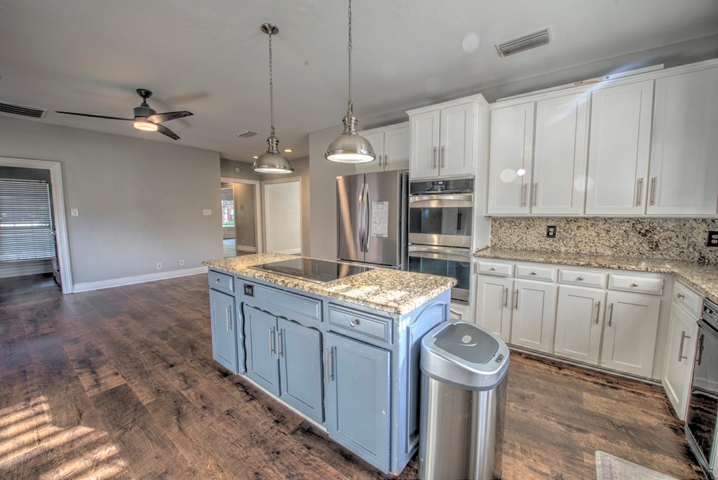 4452 Dogwood Ct, Midland, Texas image 11