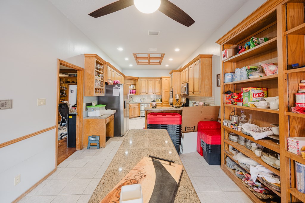 5000 Thames Court, Midland, Texas image 21
