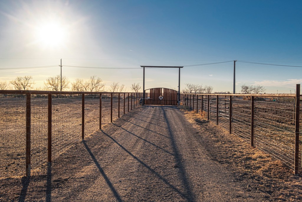 24601 S Hwy 349, Midland, Texas image 2
