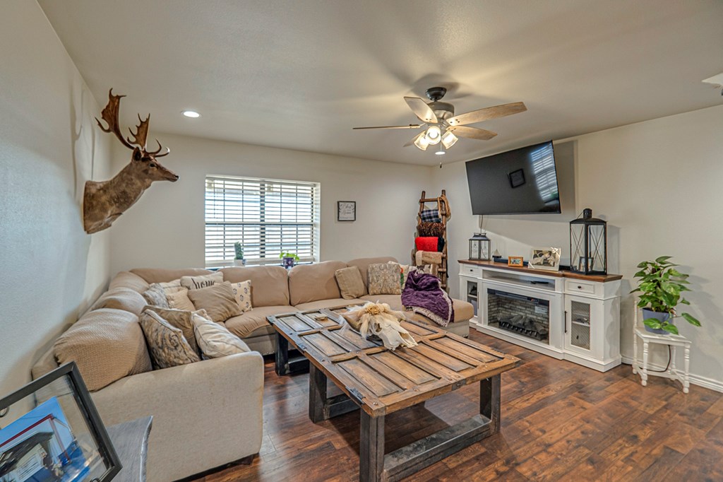 24601 S Hwy 349, Midland, Texas image 9