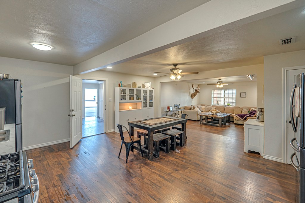 24601 S Hwy 349, Midland, Texas image 4