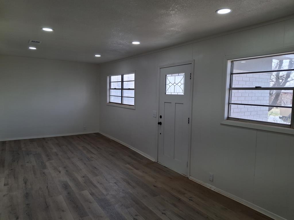 1502 Ave T, Snyder, Texas image 16