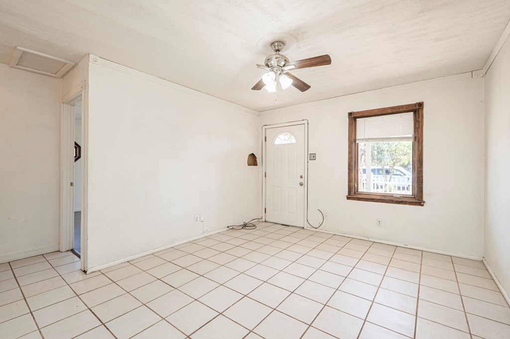 204 Spraberry Dr, Midland, Texas image 7