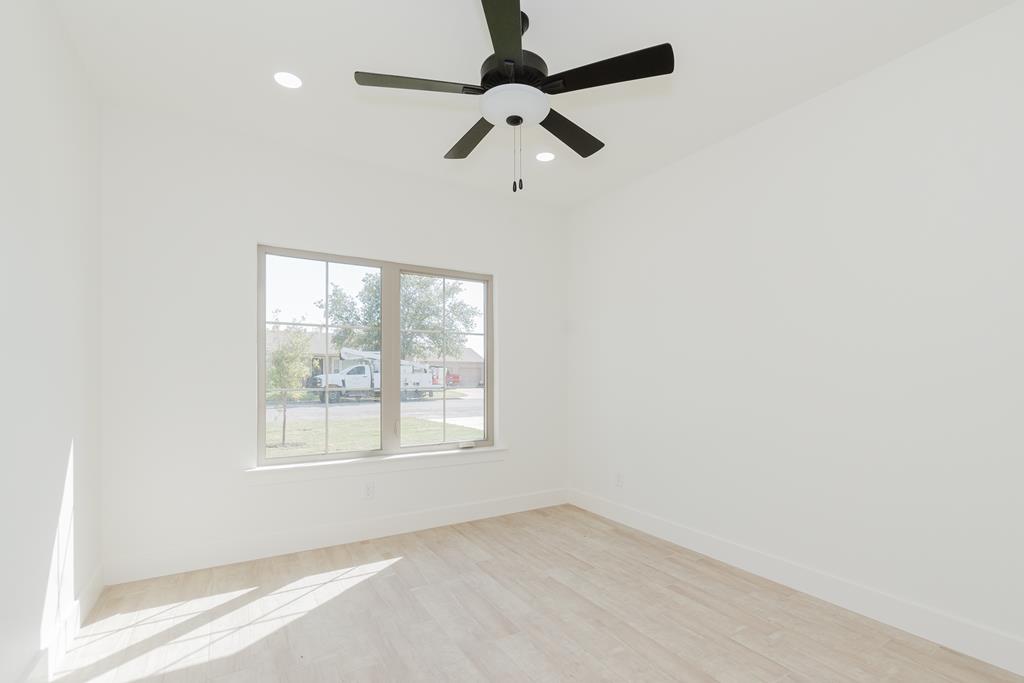 408 W 2nd St, Stanton, Texas image 20