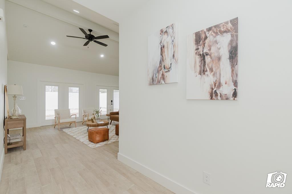 408 W 2nd St, Stanton, Texas image 2