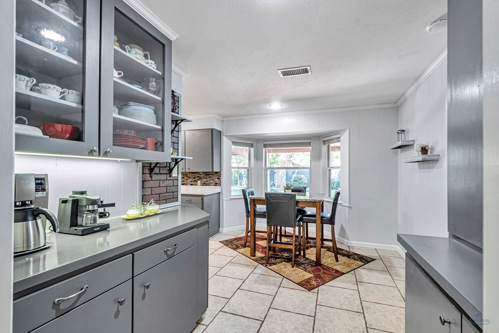 2512 Sinclair Ave, Midland, Texas image 24