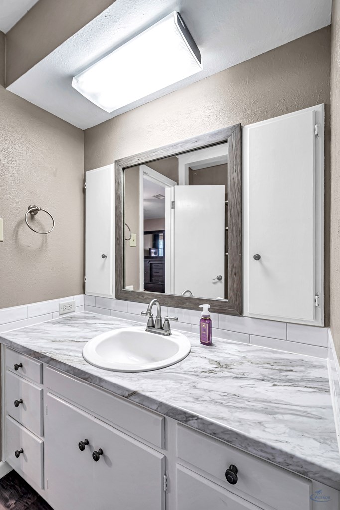 2512 Sinclair Ave, Midland, Texas image 30