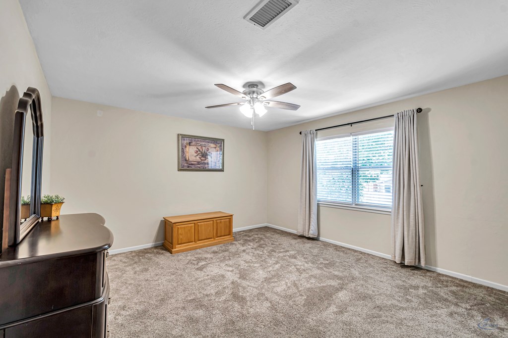 2512 Sinclair Ave, Midland, Texas image 40