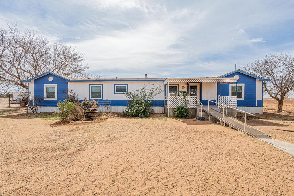 2059 County Rd C3351, Stanton, Texas image 1