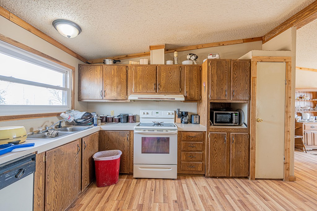 2059 County Rd C3351, Stanton, Texas image 20