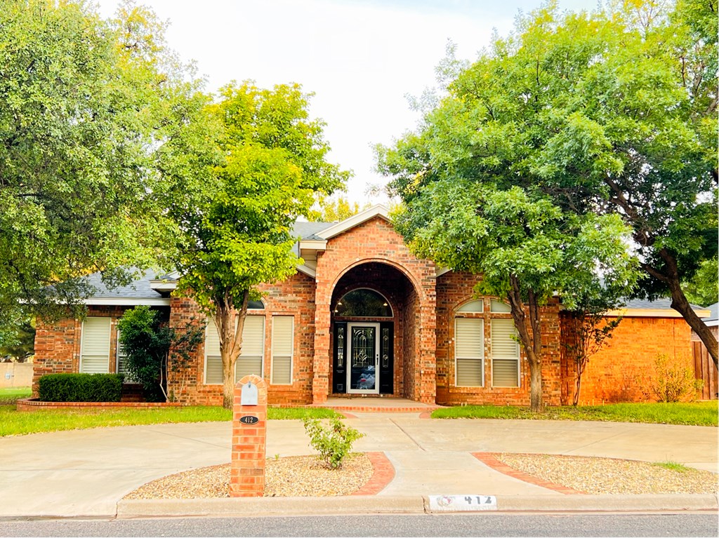 412 SW 23rd St, Seminole, Texas image 2