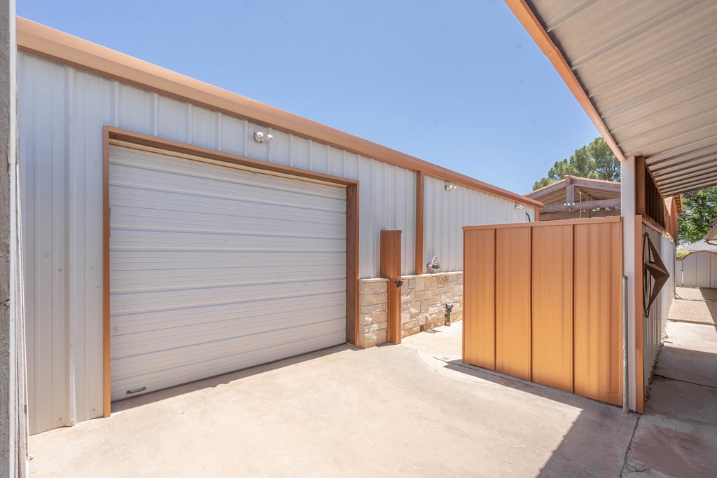 4908 Anetta Dr, Midland, Texas image 38