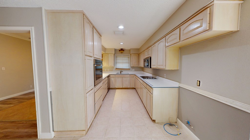 3608 Apollo Court, Midland, Texas image 8