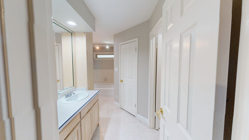 3608 Apollo Court, Midland, Texas image 19