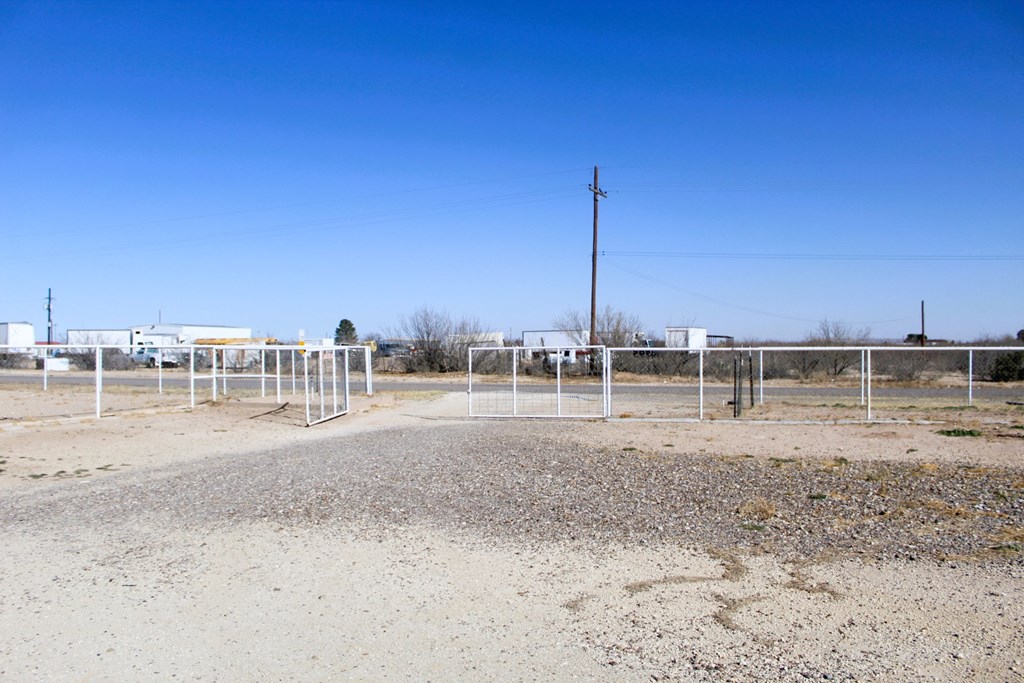 4795 N Gonzalez Rd, Fort Stockton, Texas image 29