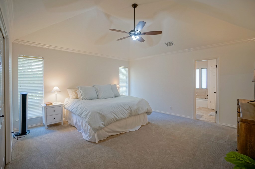 5504 Kingston Ave, Midland, Texas image 18