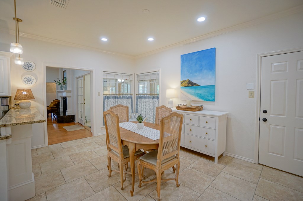 5504 Kingston Ave, Midland, Texas image 13
