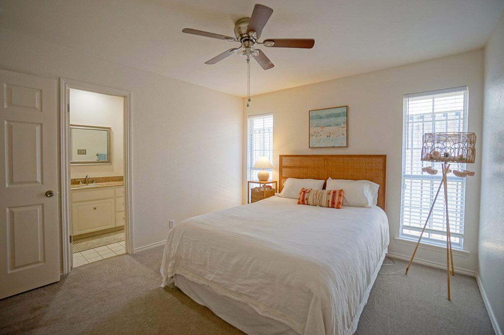 5504 Kingston Ave, Midland, Texas image 27