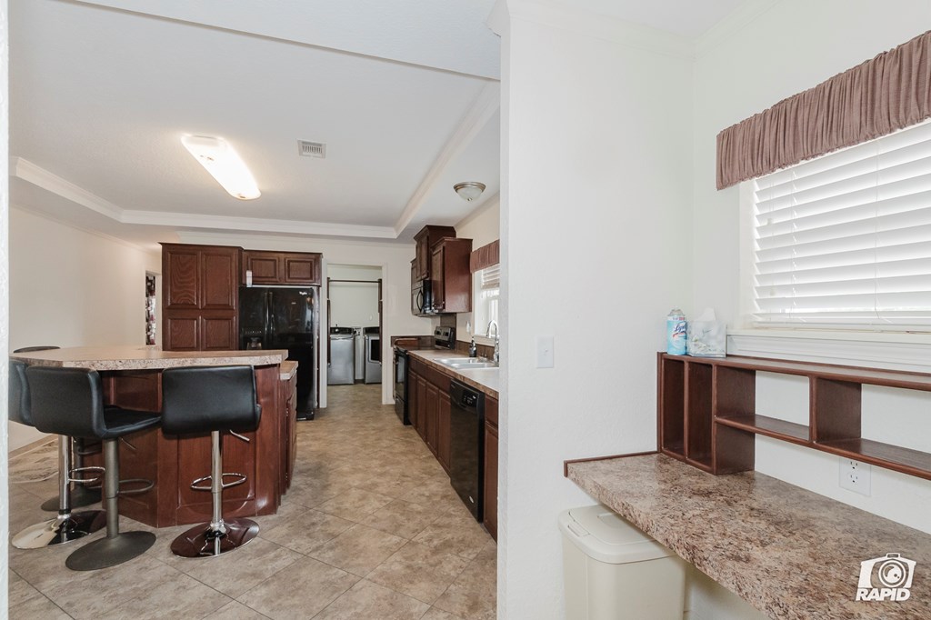 2610 W County Rd 140, Midland, Texas image 8