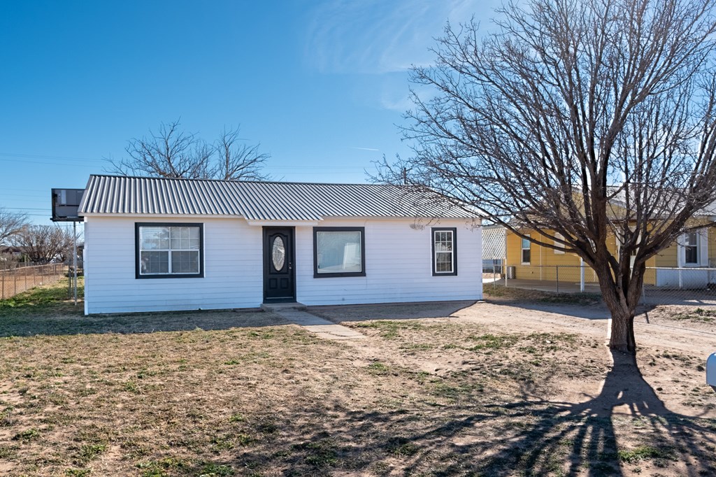 605 NW Ave H, Seminole, Texas image 17