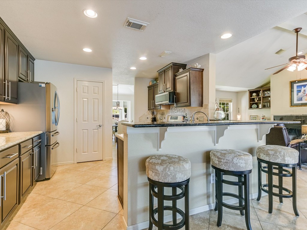 3304 Blue Lake Dr, Horseshoe Bay, Texas image 11