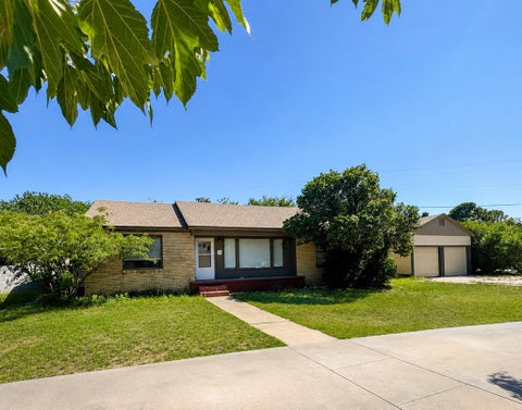 Homes For Rent - 1206 E 11th Place<br/> Big Spring, TX 79720