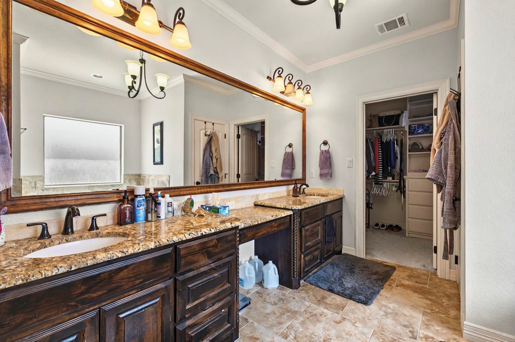 6711 Mosswood Dr, Midland, Texas image 47