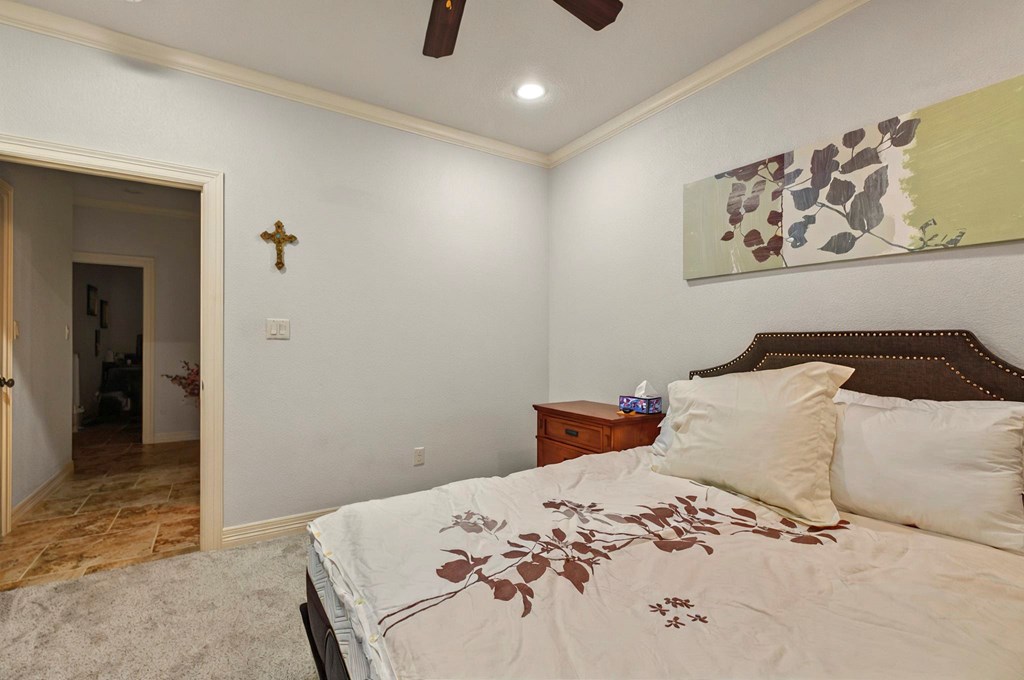 6711 Mosswood Dr, Midland, Texas image 28